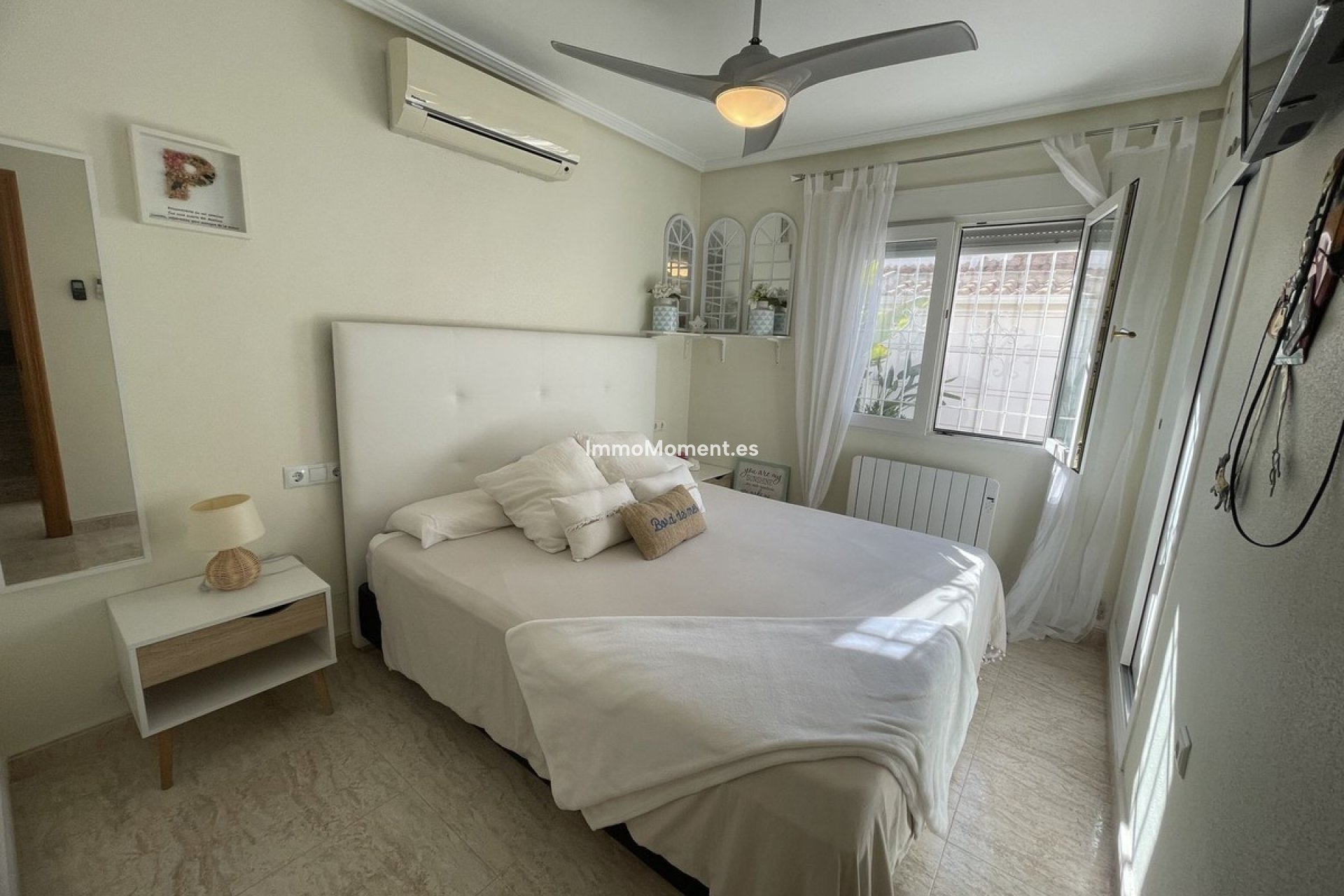 Resale - Villa - Pilar de la Horadada - Torre de la Horadada