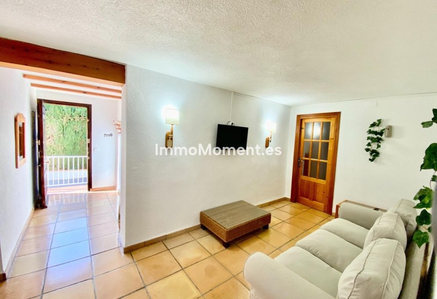 Resale - Villa - Polop - Polop Centro