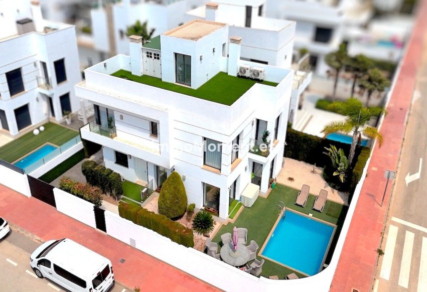 Resale - Villa - Rojales - Ciudad Quesada