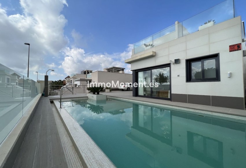 Resale - Villa - San Miguel de Salinas - San Miguel de Salinas Centro