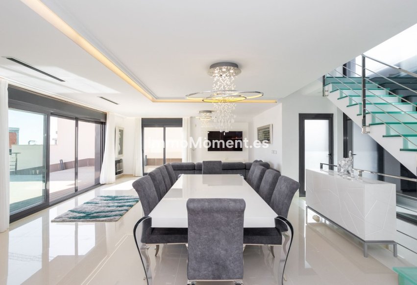 Resale - Villa - San Miguel de Salinas - San Miguel de Salinas Centro