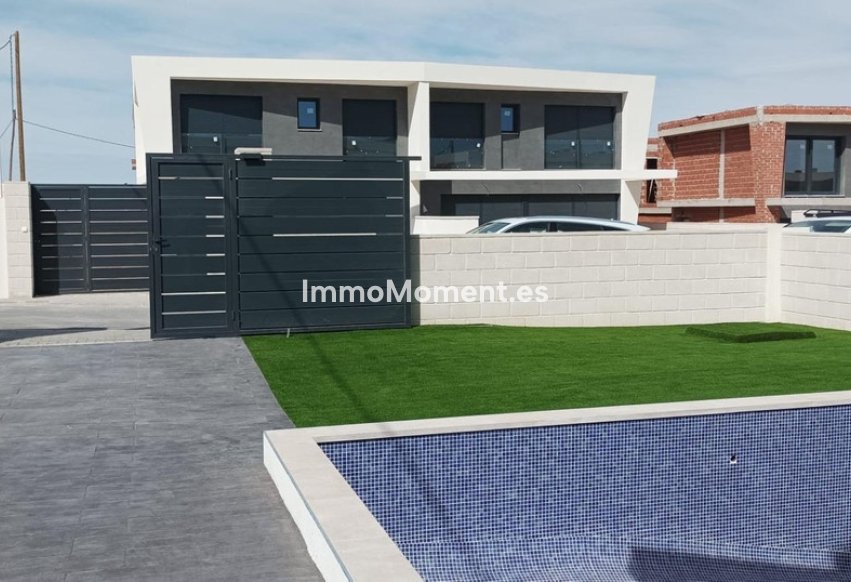 Resale - Villa - Santa Pola - Gran Alacant