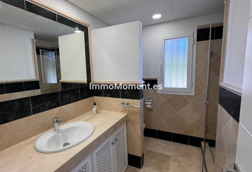 Resale - Villa - Sotogrande - San Roque Club