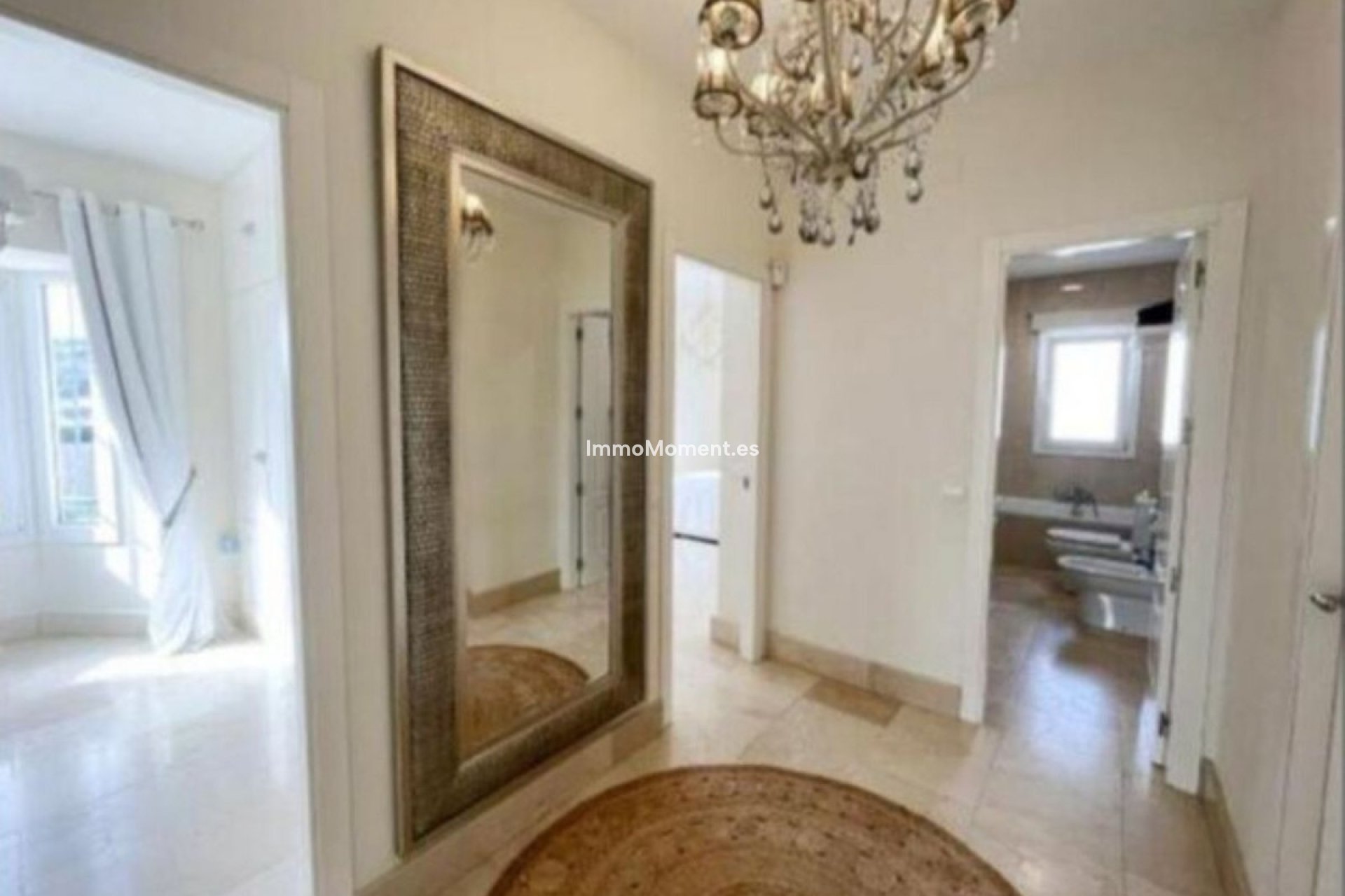 Resale - Villa - Sotogrande - San Roque