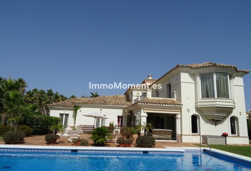 Resale - Villa - Sotogrande - Sotogrande Alto
