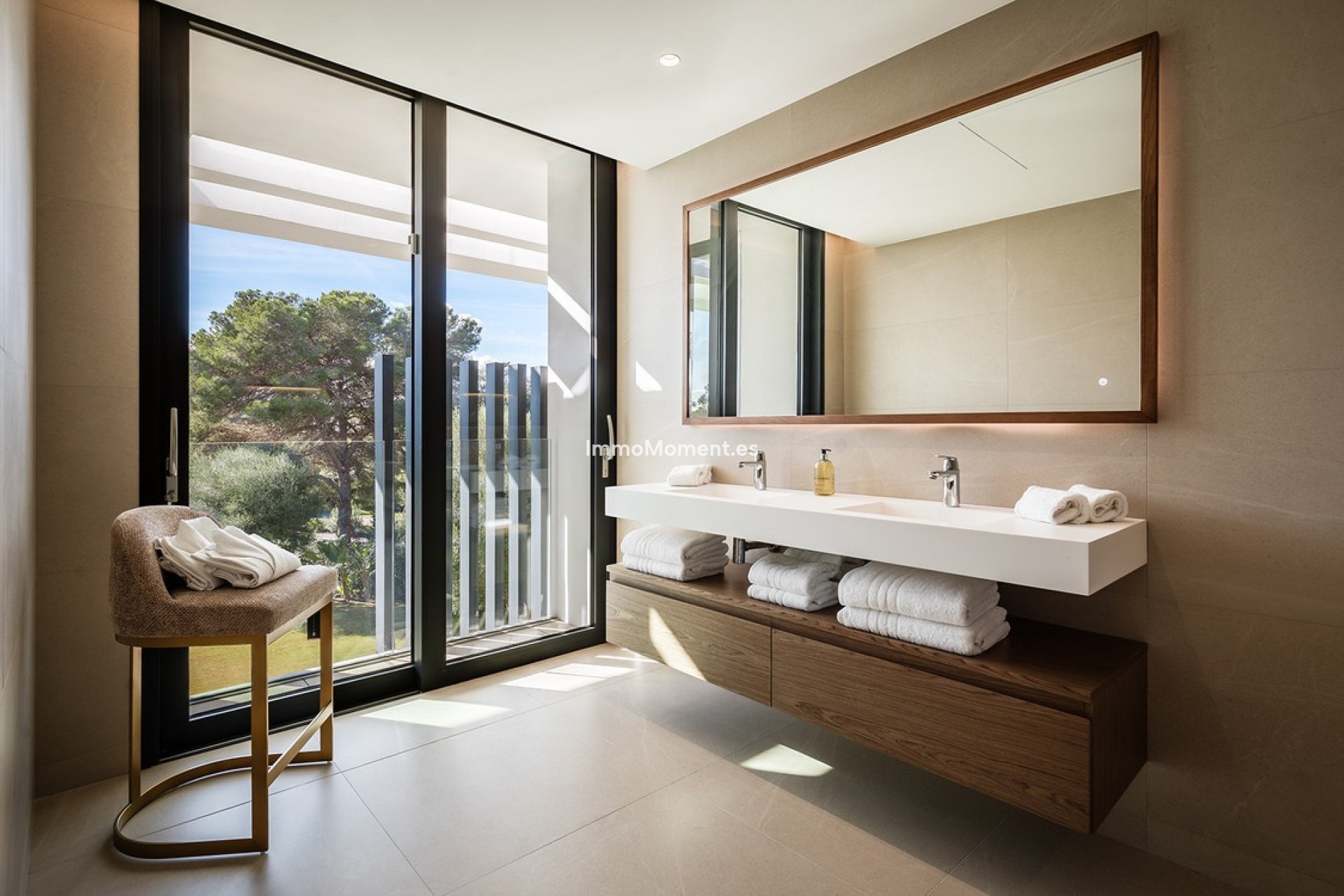 Resale - Villa - Sotogrande - Sotogrande Costa