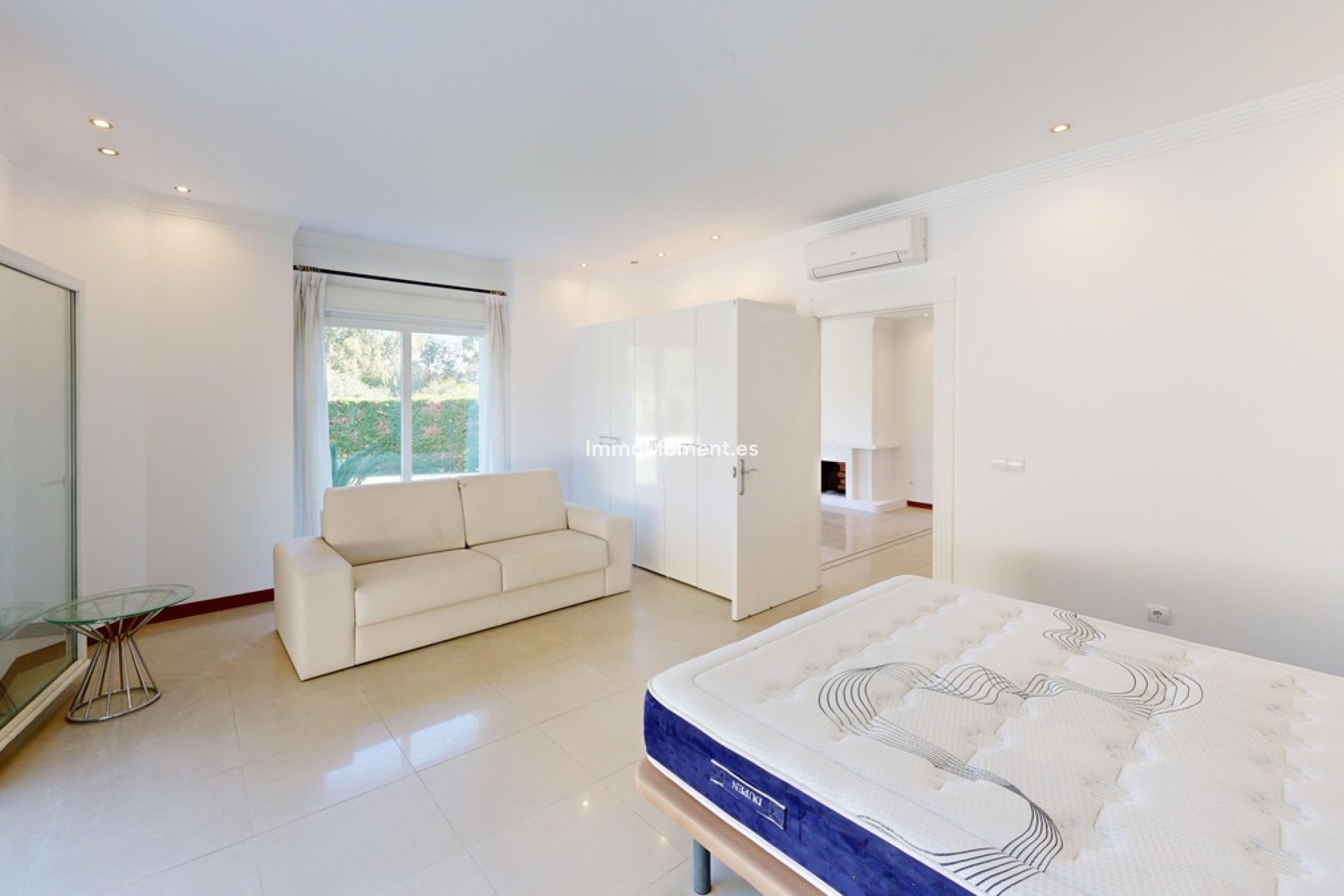 Resale - Villa - Sotogrande - Sotogrande Costa