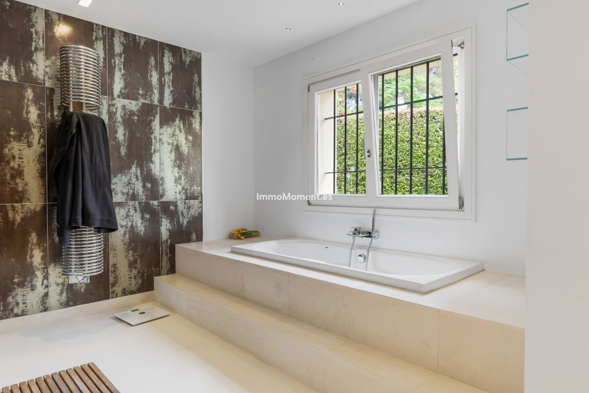 Resale - Villa - Sotogrande - Sotogrande Costa