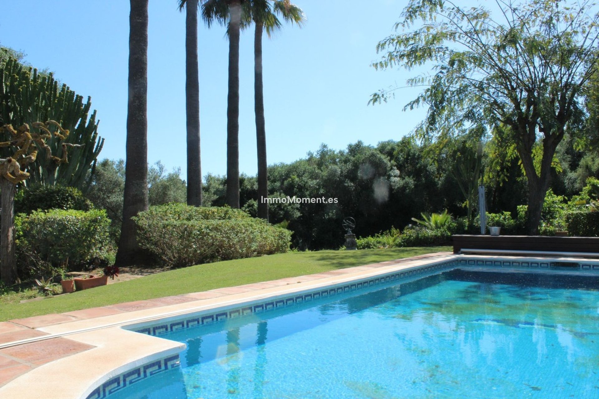 Resale - Villa - Sotogrande - Sotogrande Costa