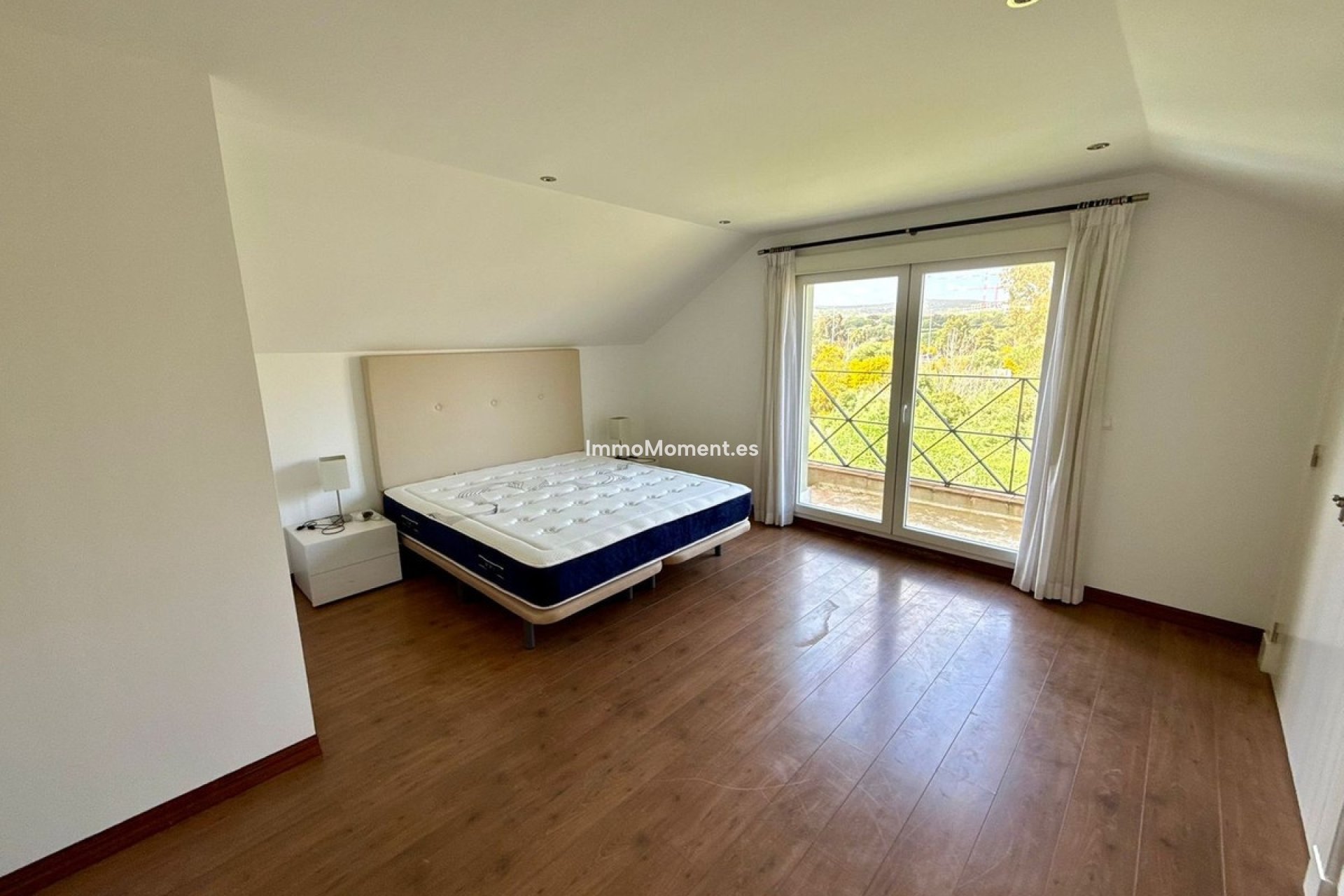 Resale - Villa - Sotogrande - Sotogrande Costa