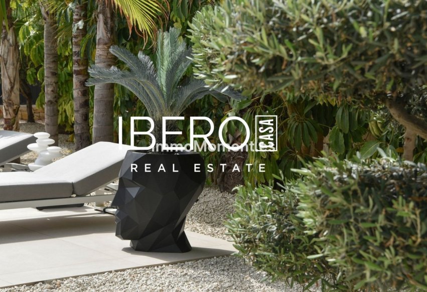 Resale - Villa - Teulada - Moraira