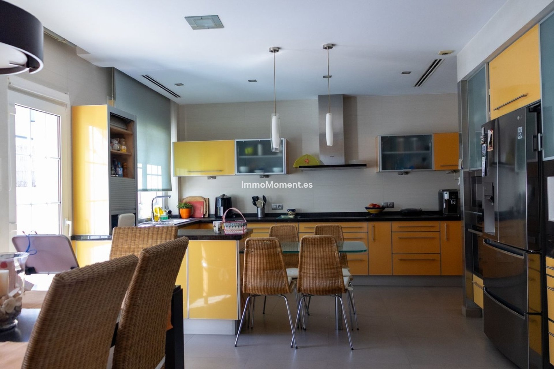 Resale - Villa - Torremolinos - Playamar