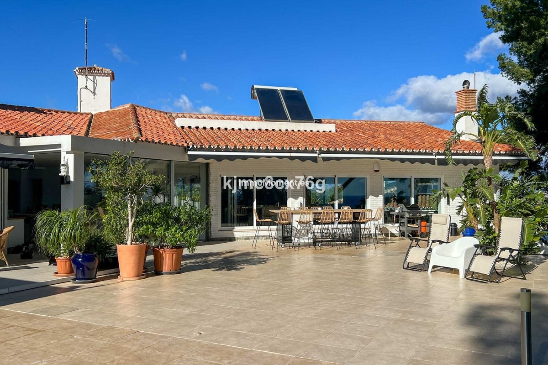 Resale - Villa - Torremolinos