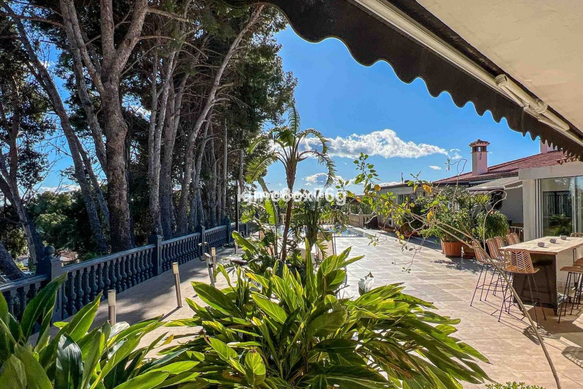 Resale - Villa - Torremolinos