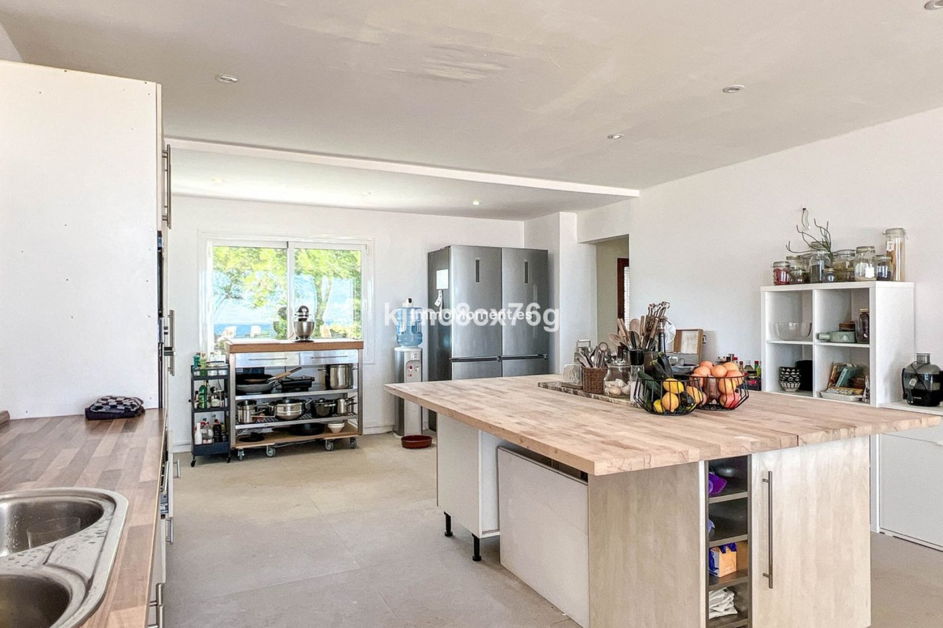 Resale - Villa - Torremolinos