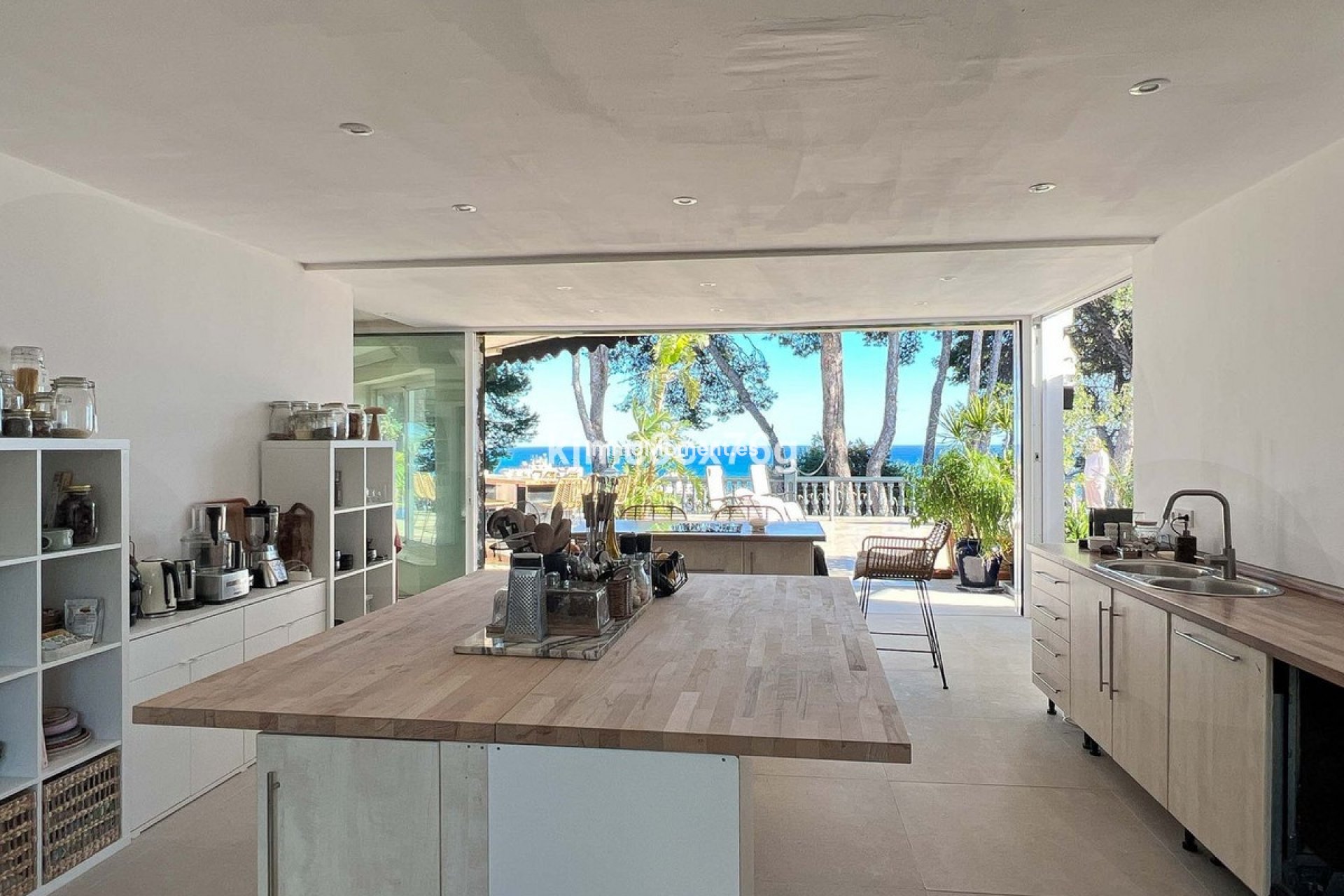 Resale - Villa - Torremolinos