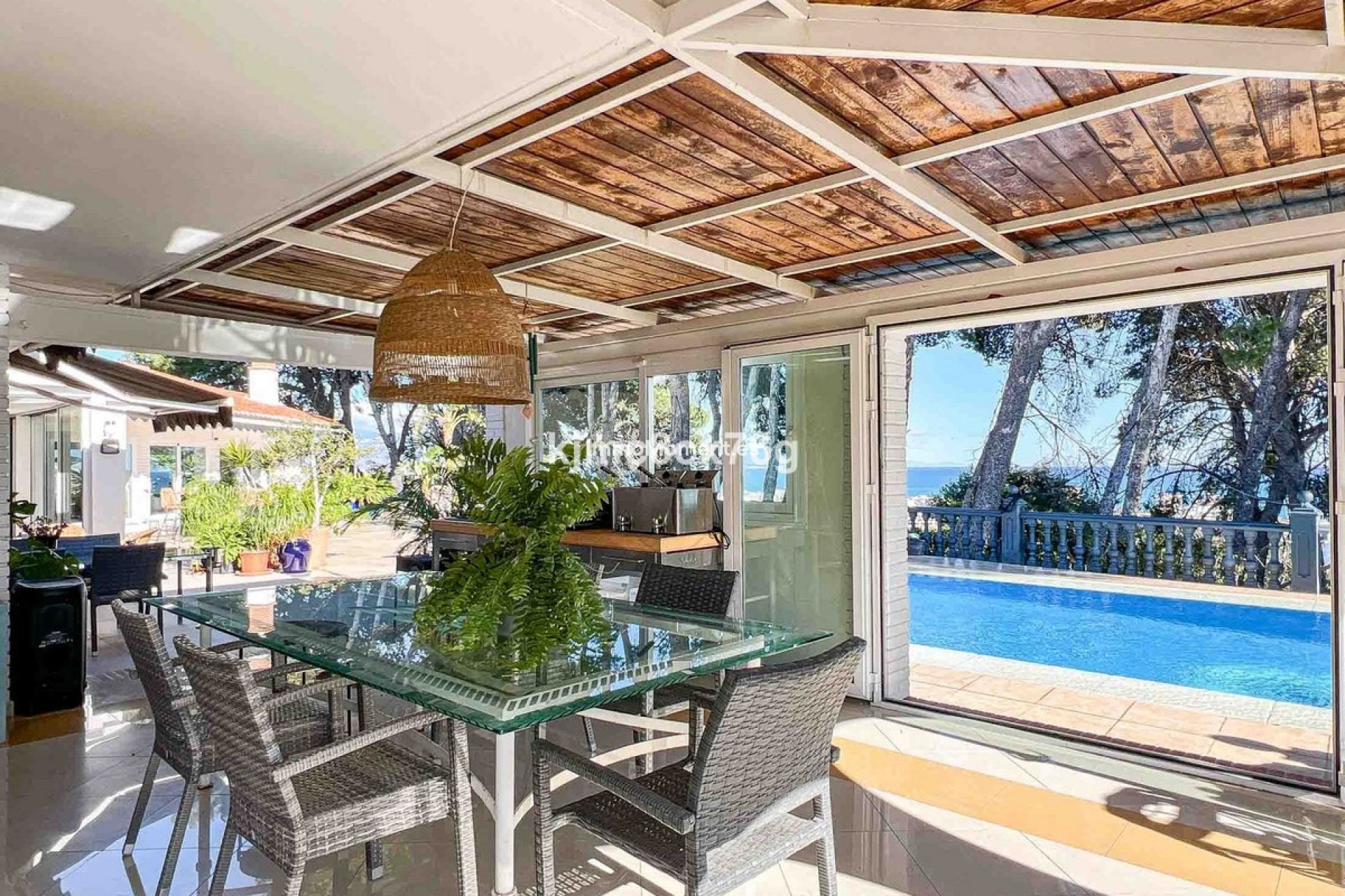 Resale - Villa - Torremolinos