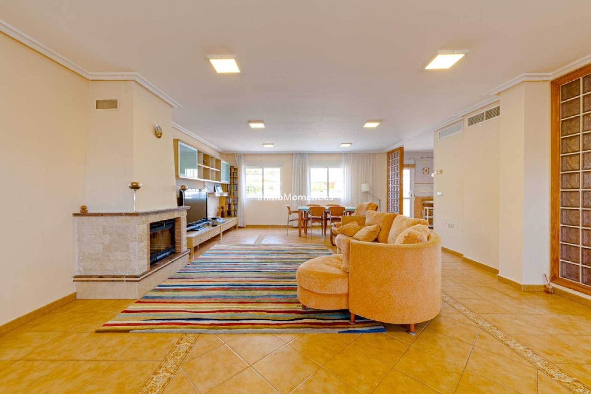 Resale - Villa - Torrevieja - Torrevieja Centro