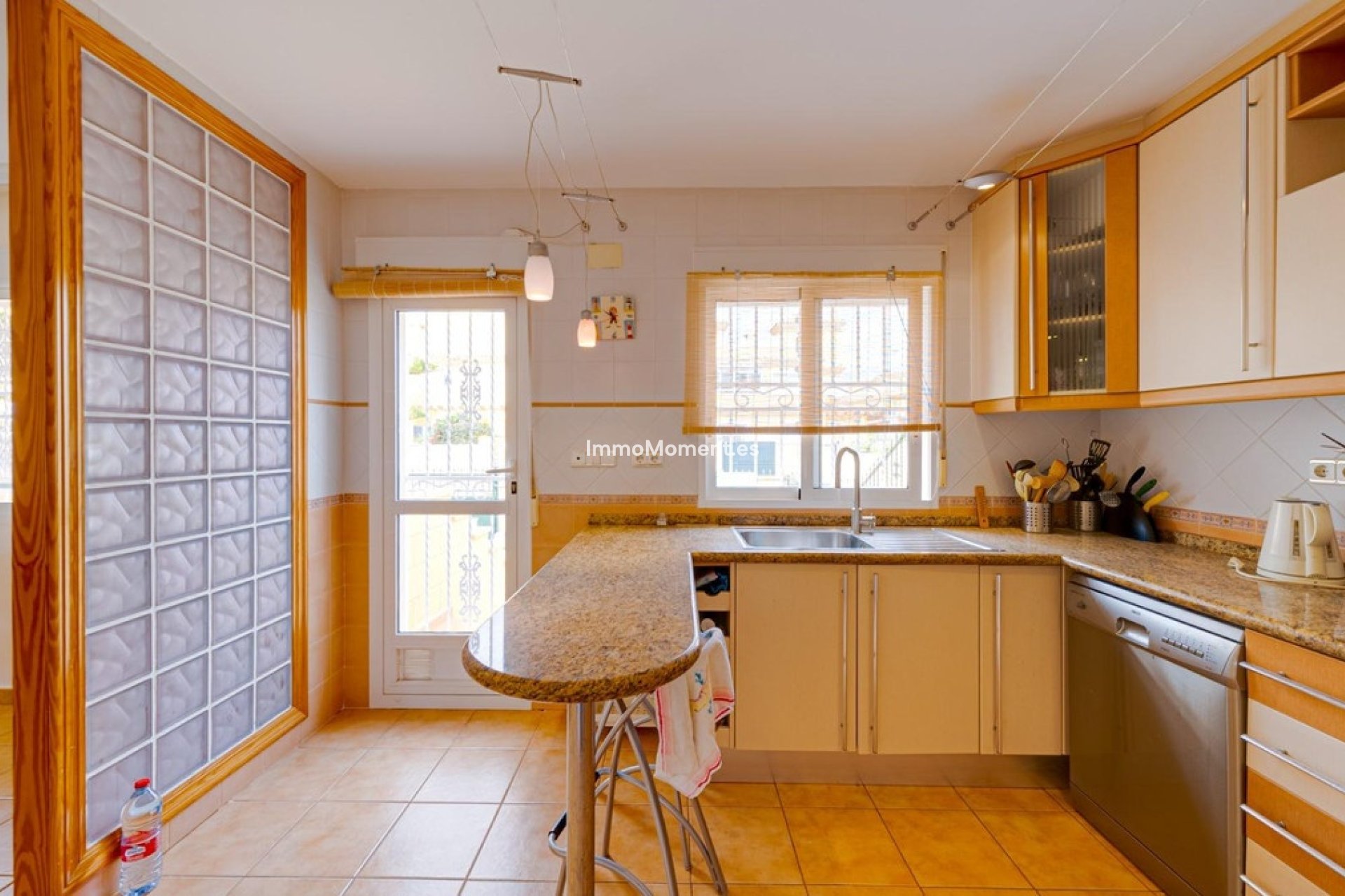 Resale - Villa - Torrevieja - Torrevieja Centro