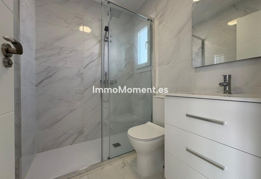 Resale - Villa - Torrevieja - Torrevieja Centro