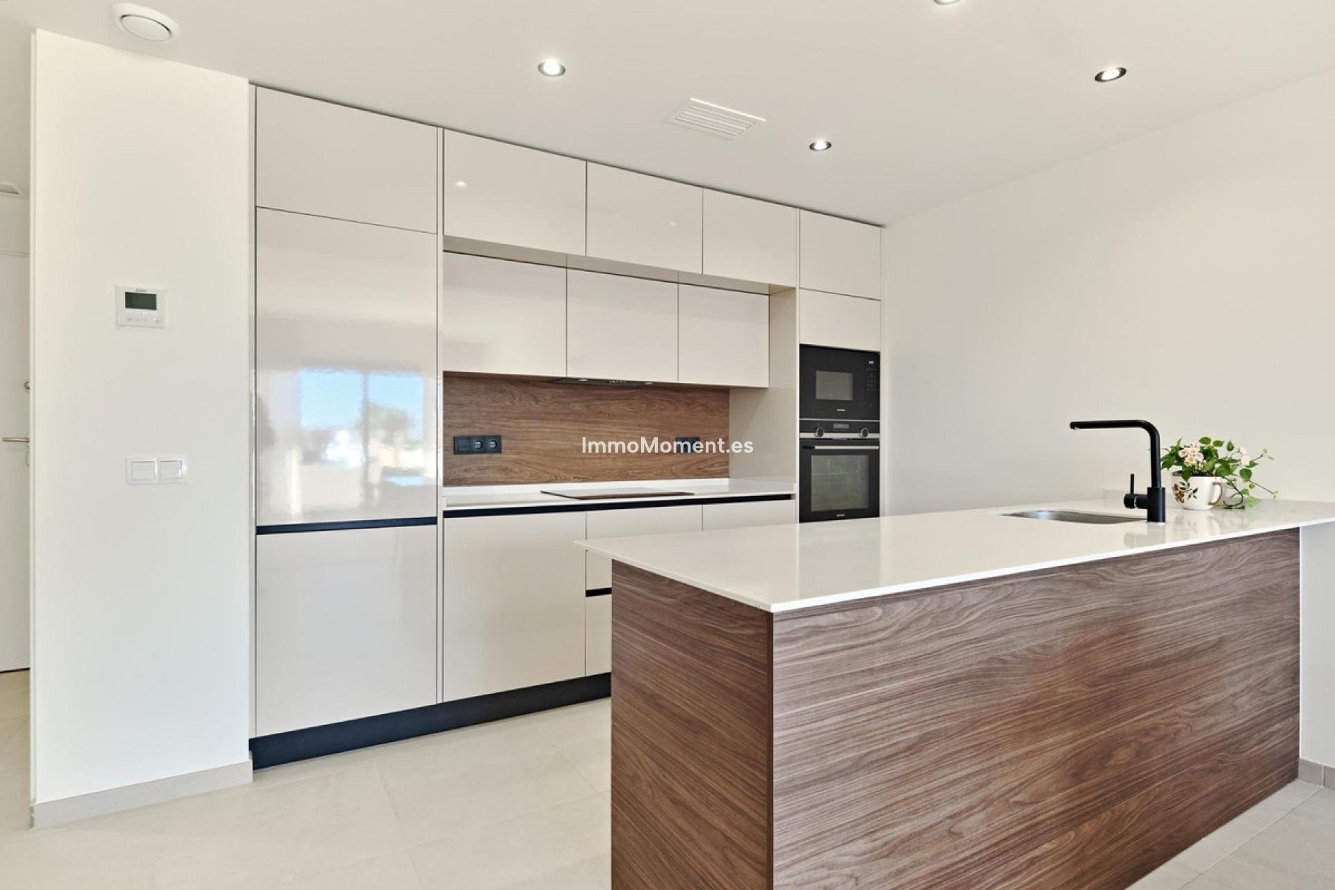 Resale - Villa - Torrevieja - Torrevieja Centro