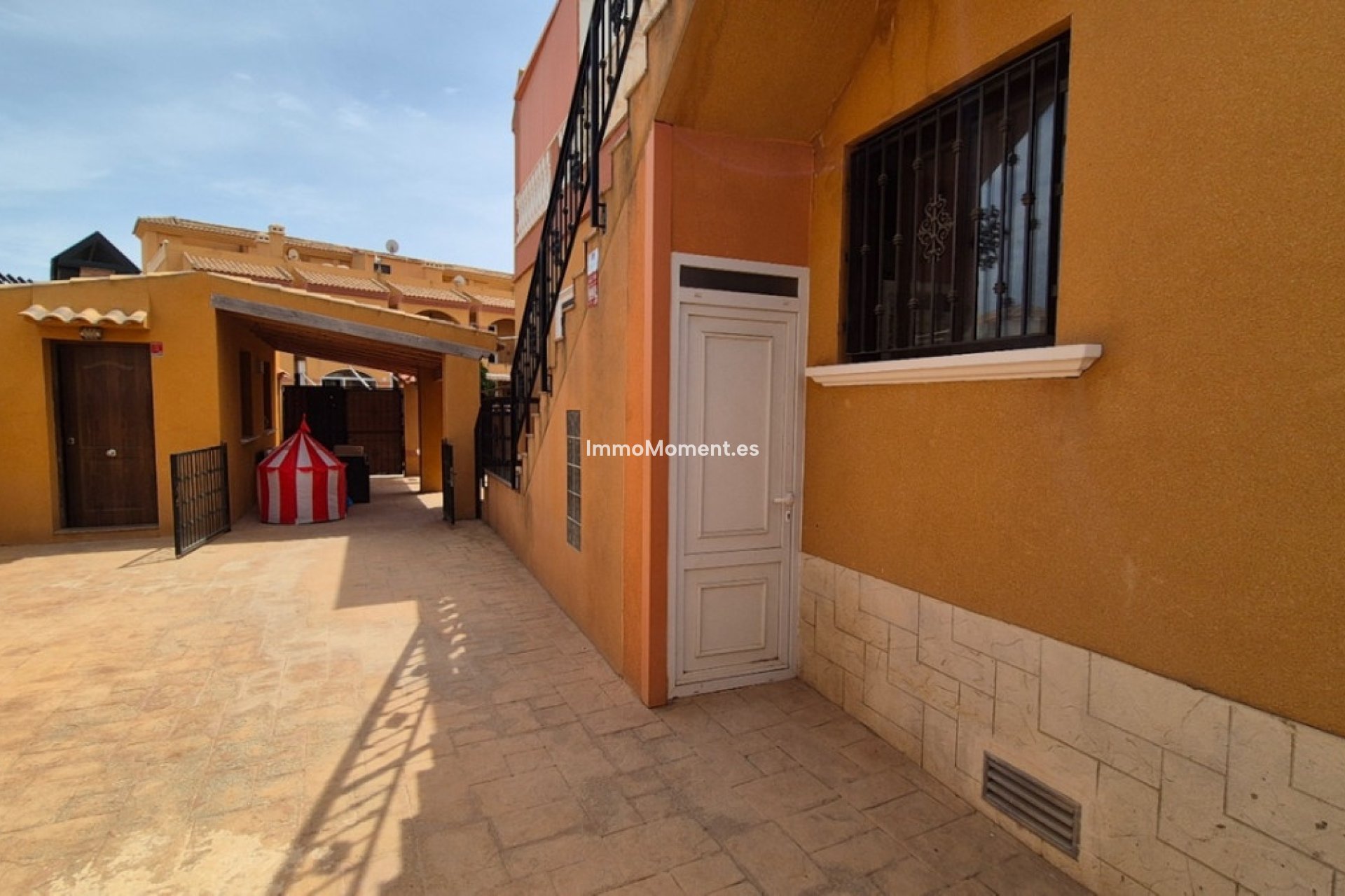 Resale - Villa - Torrevieja - Torrevieja Centro