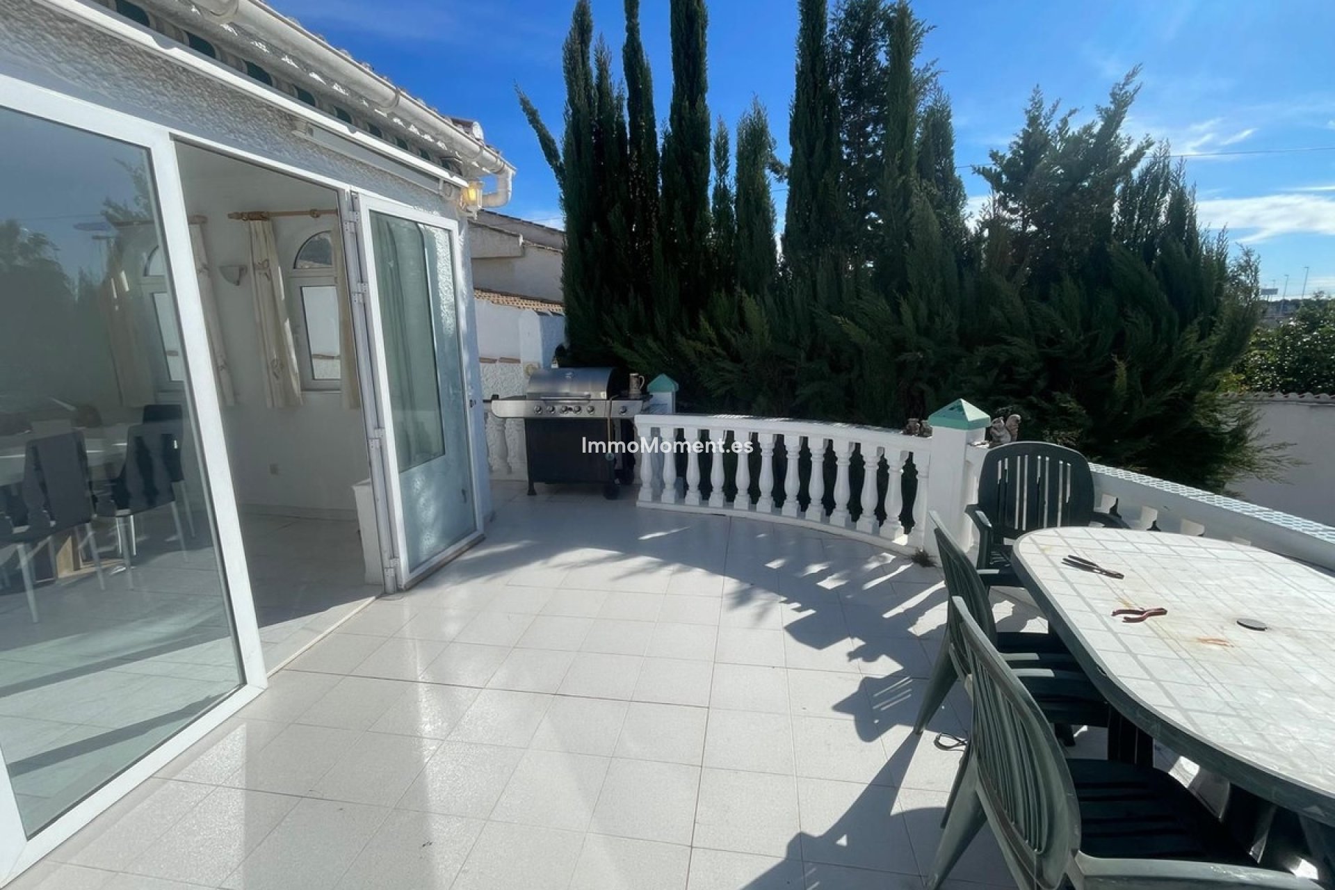 Resale - Villa - Torrevieja - Torrevieja Centro