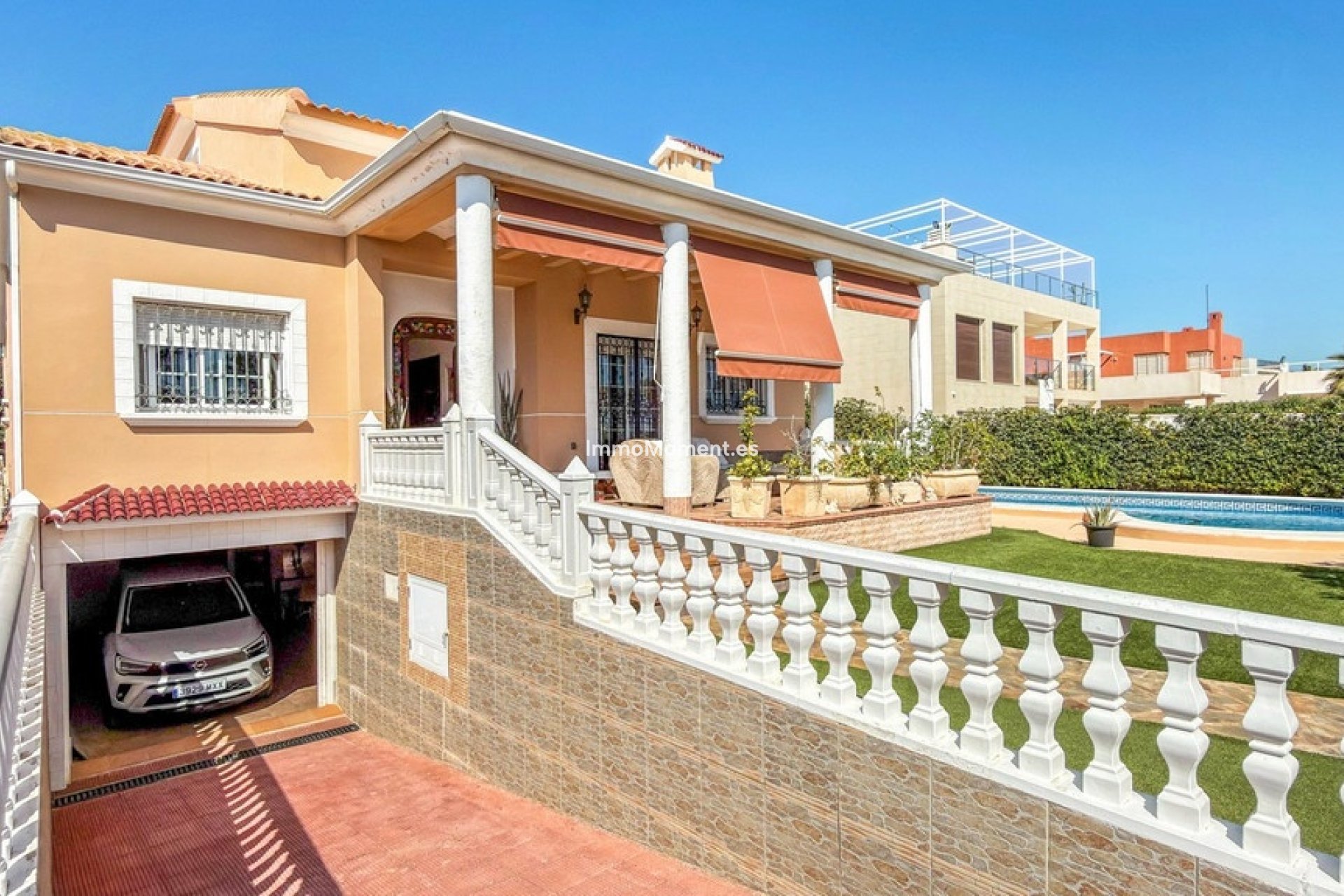 Resale - Villa - Torrevieja - Torrevieja Centro