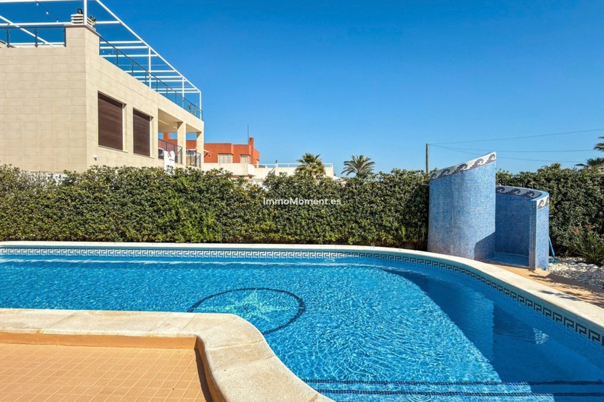 Resale - Villa - Torrevieja - Torrevieja Centro