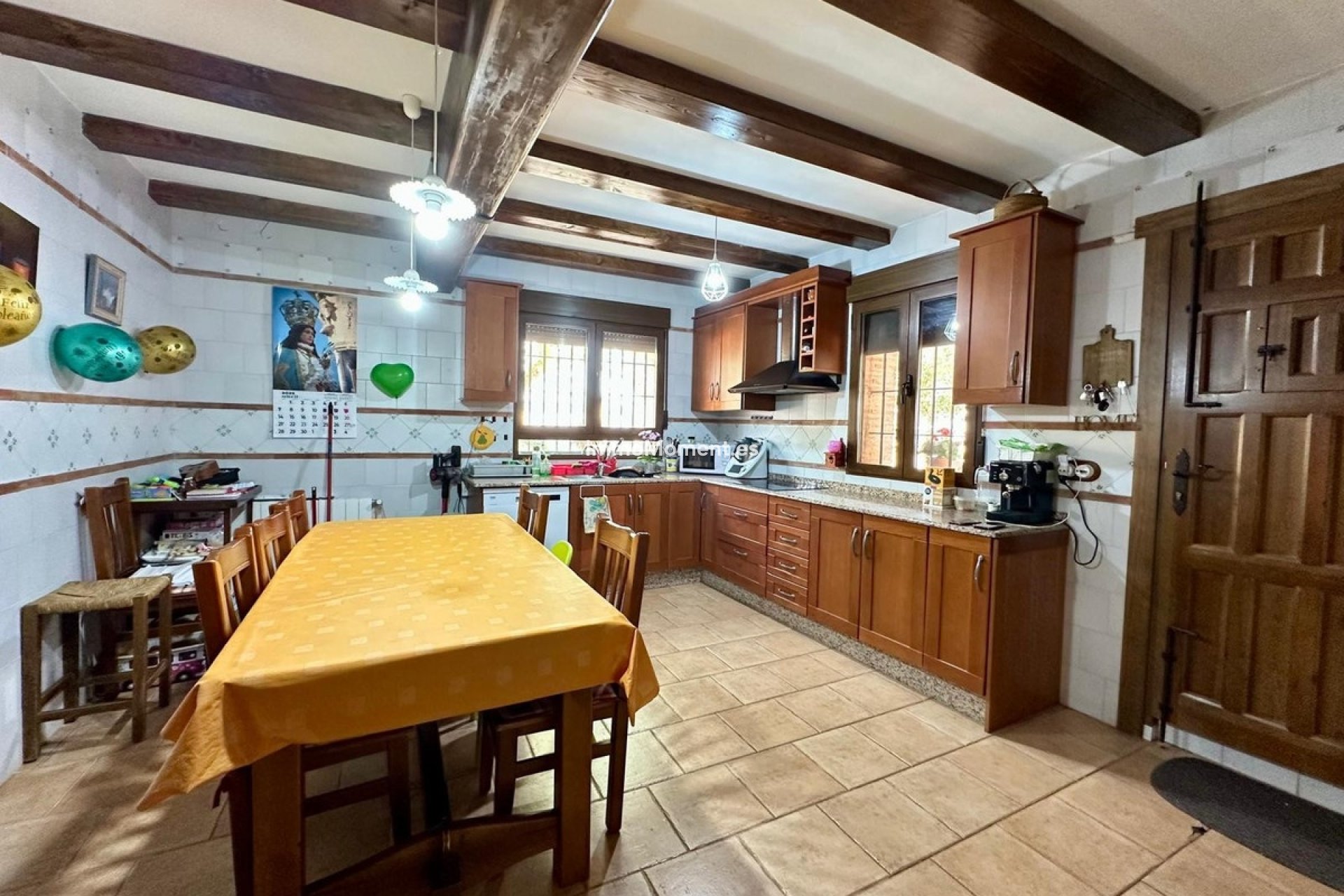 Resale - Villa - Yecla - Yecla Centro