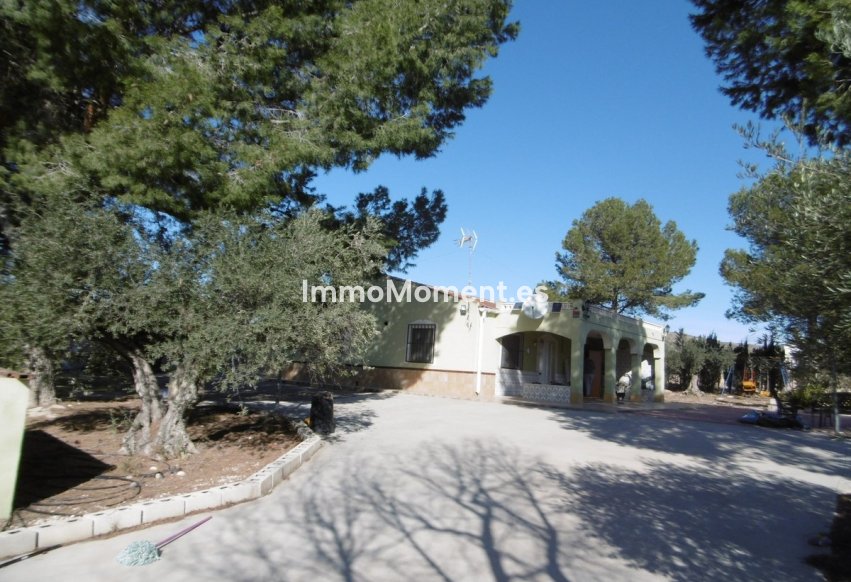 Resale - Villa - Yecla - Yecla Centro