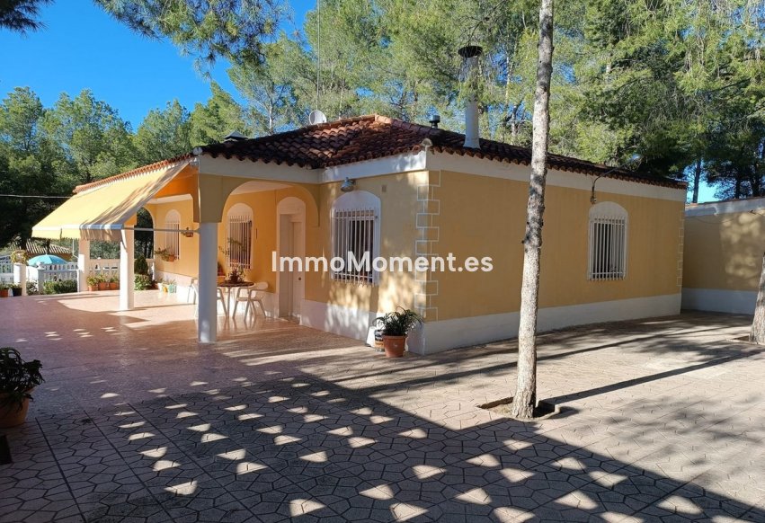 Resale - Villa - Yecla - Yecla Centro