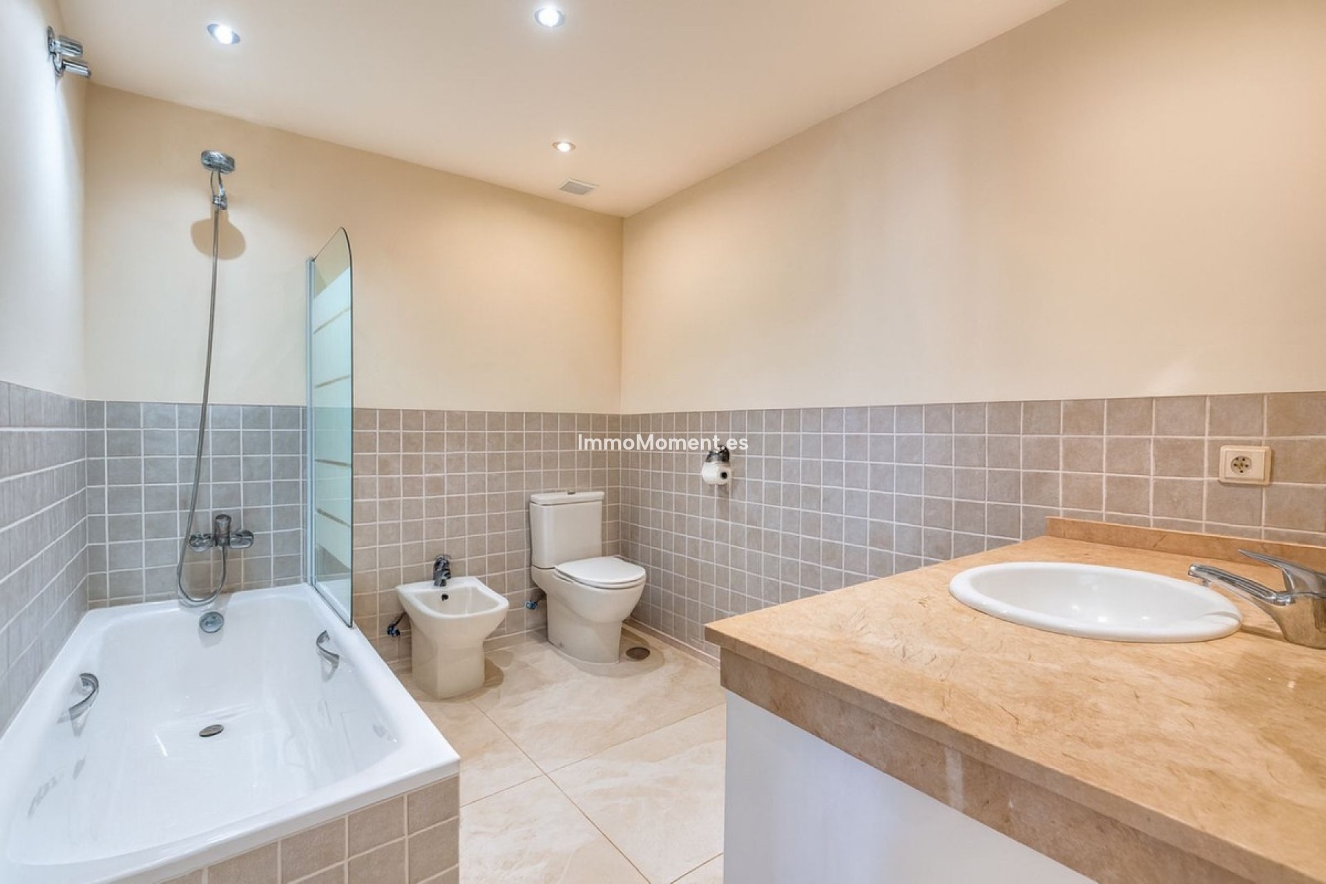 Reventa - Adosado - Estepona  - Estepona Centro