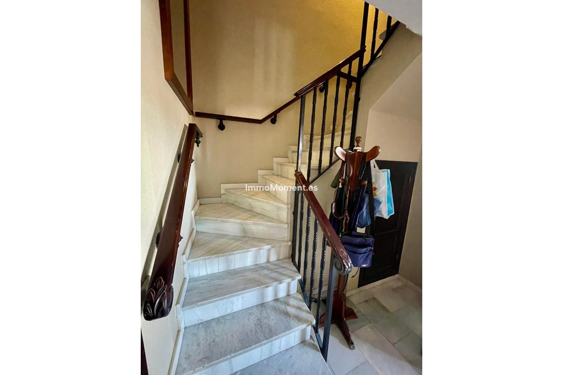 Reventa - Adosado - Interior  - Alhaurín el Grande Centro