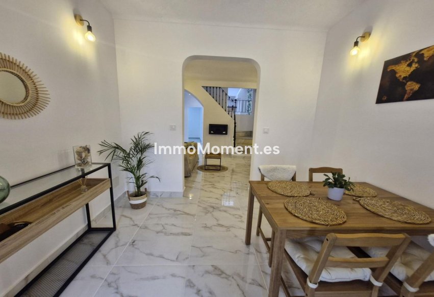 Reventa - Adosado - Interior  - Coín