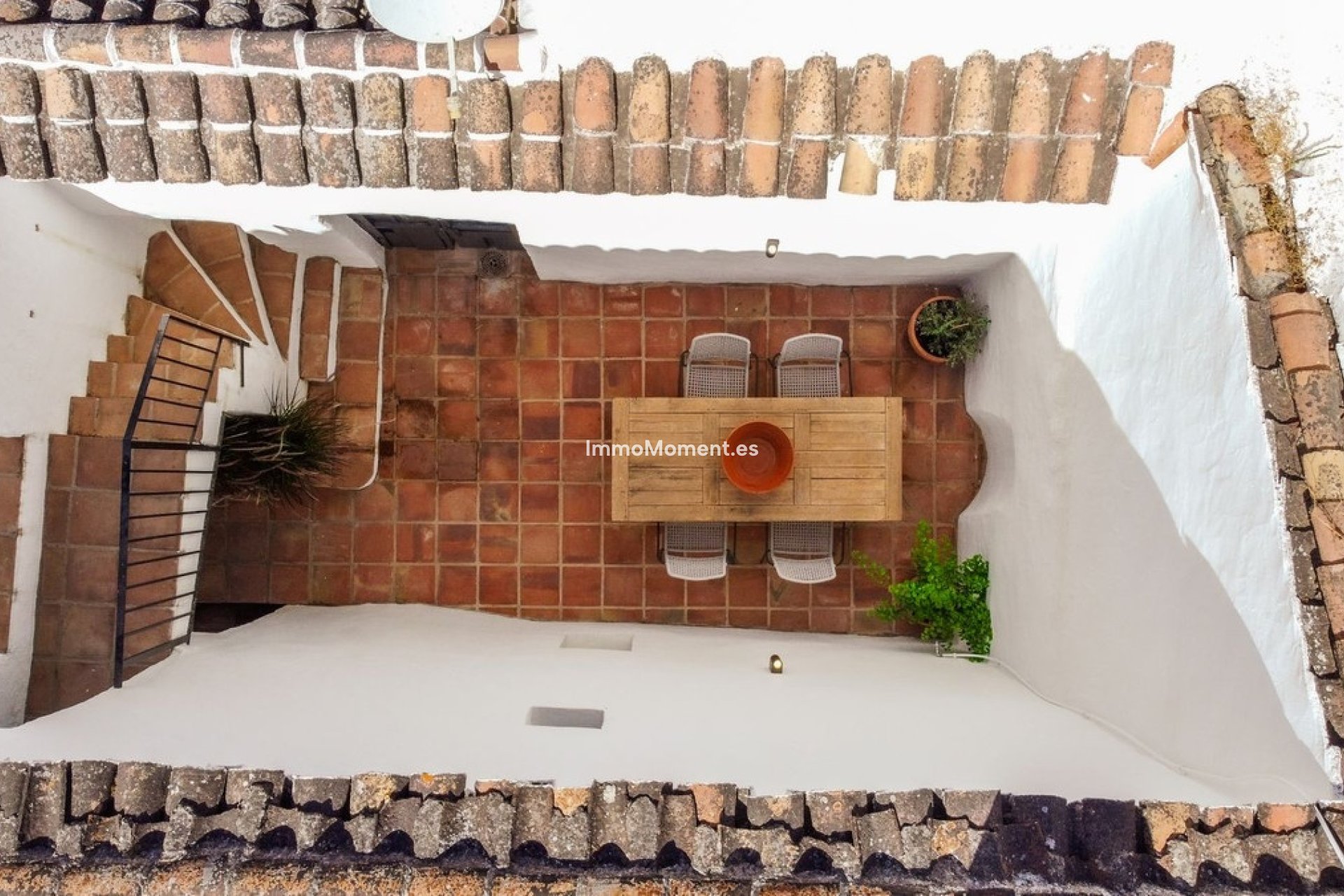 Reventa - Adosado - Interior  - Guaro