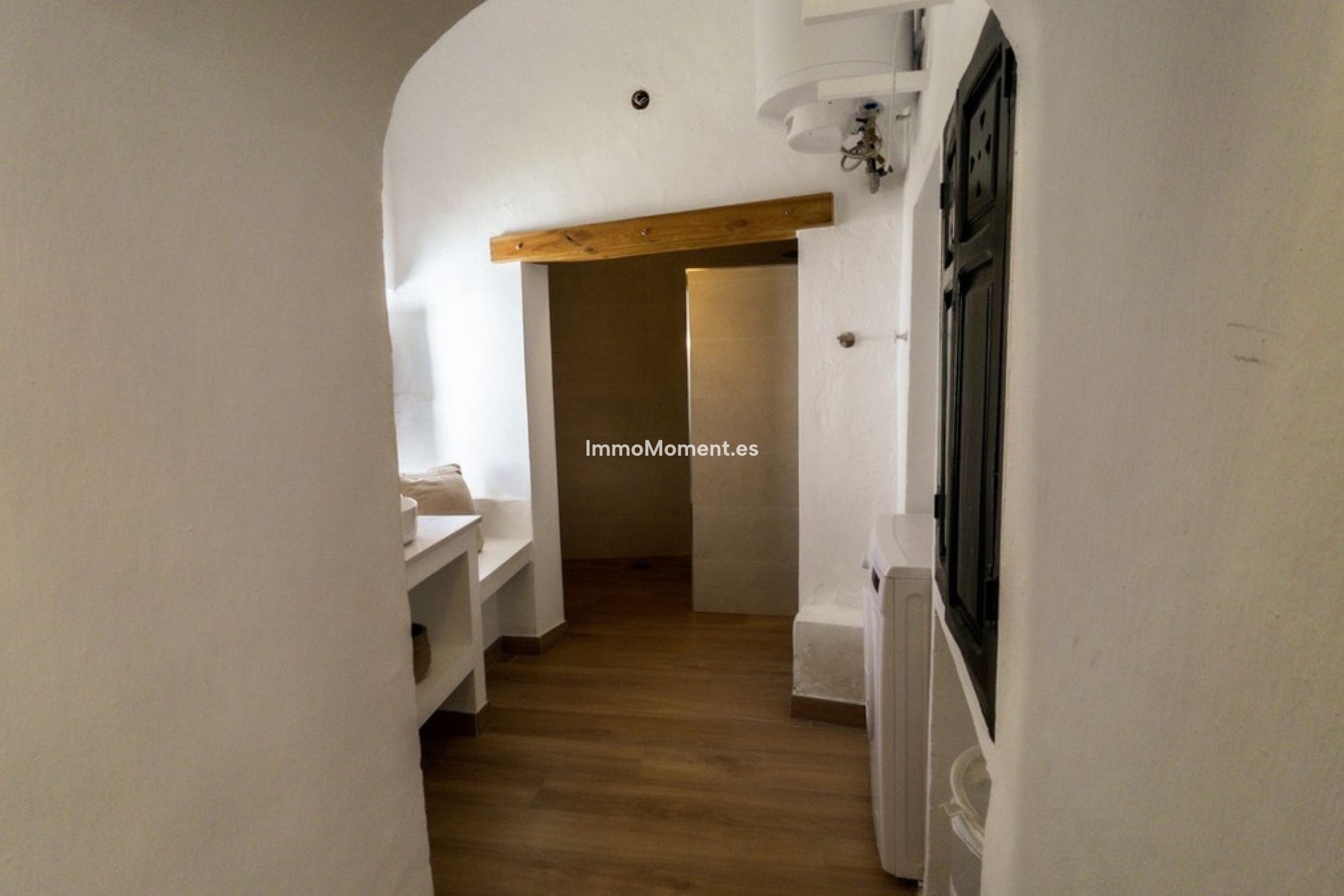 Reventa - Adosado - Interior  - Guaro