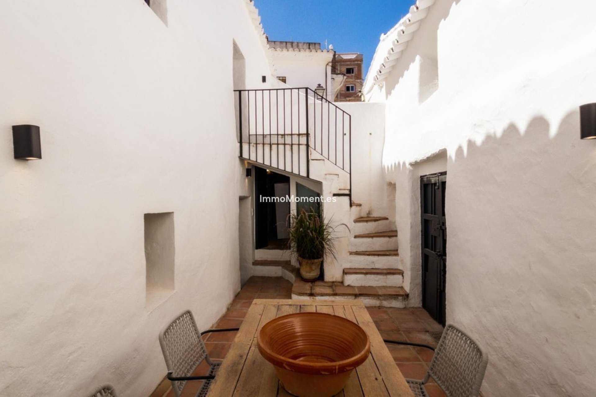 Reventa - Adosado - Interior  - Guaro