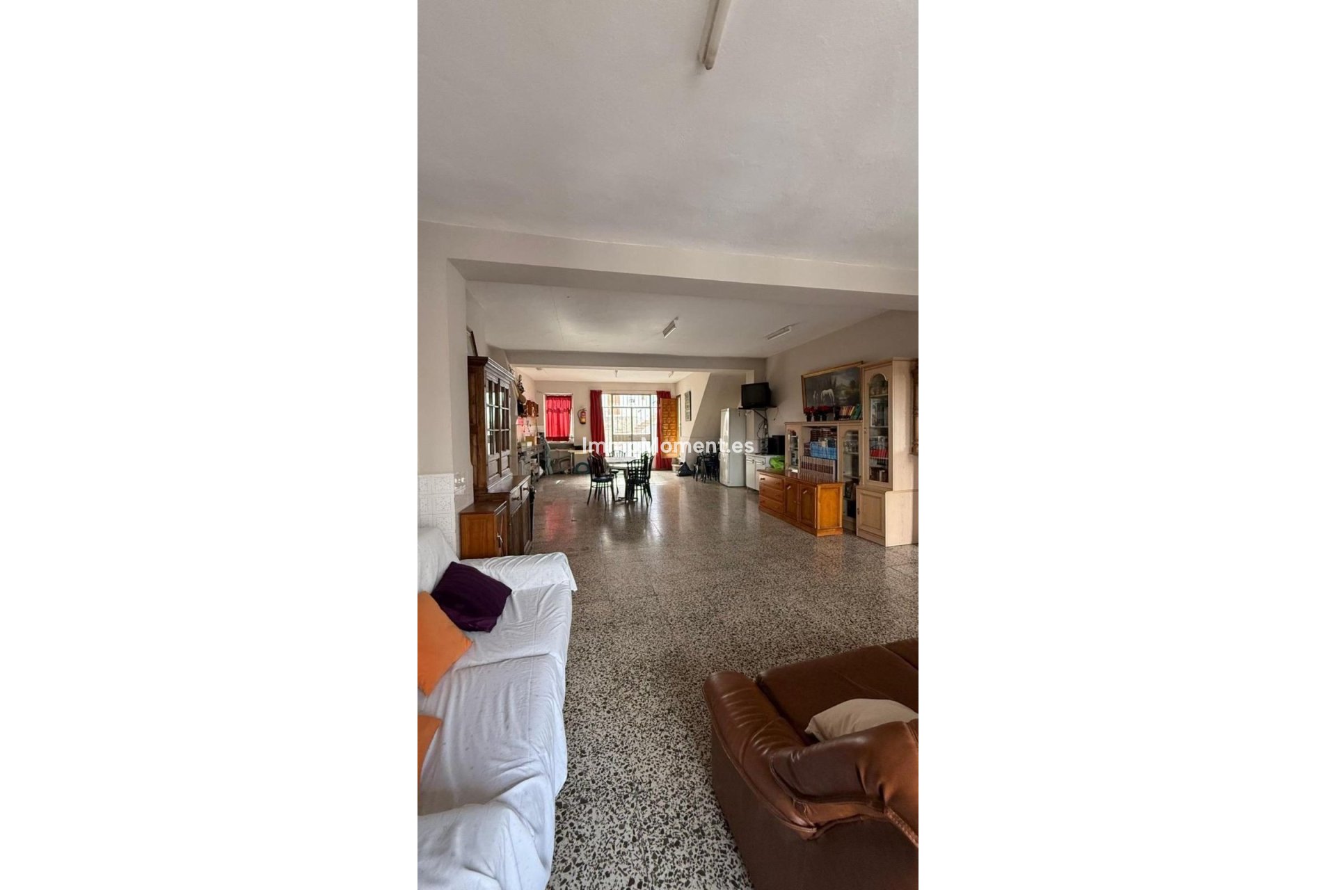 Reventa - Adosado - Interior  - Guaro