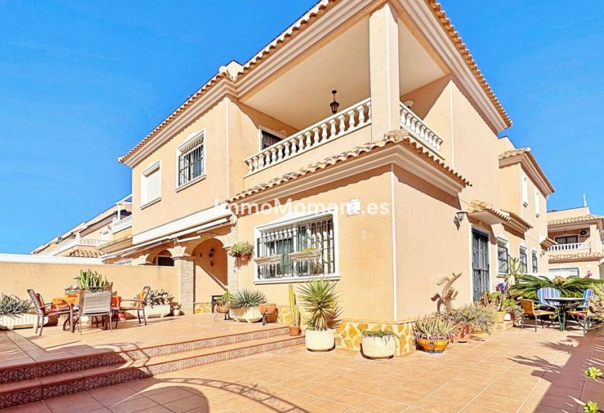 Reventa - Adosado - Orihuela - Villamartín
