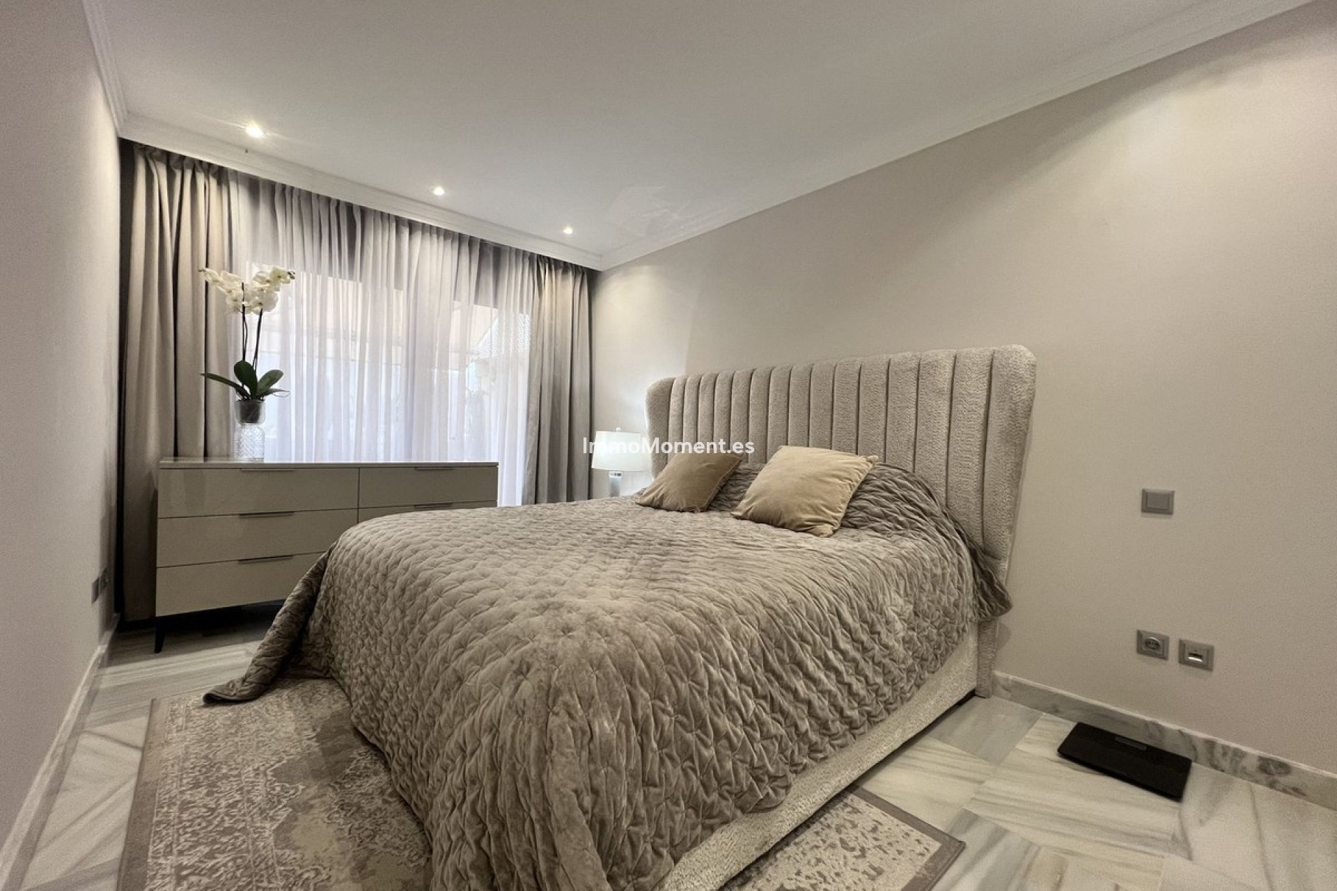 Reventa - Apartamento - Benahavís - Benahavís Centro