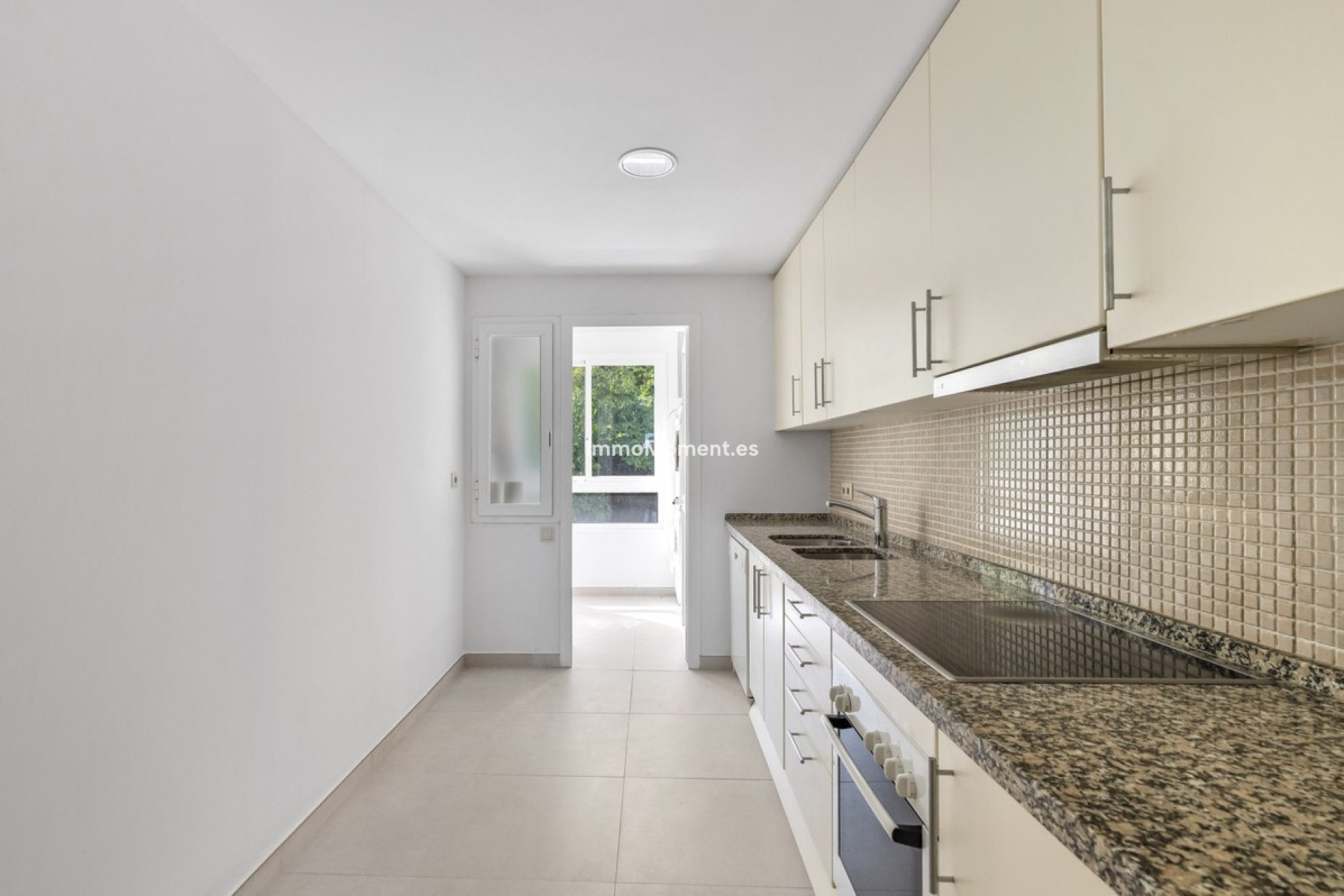 Reventa - Apartamento - Benahavís - Benahavís Centro