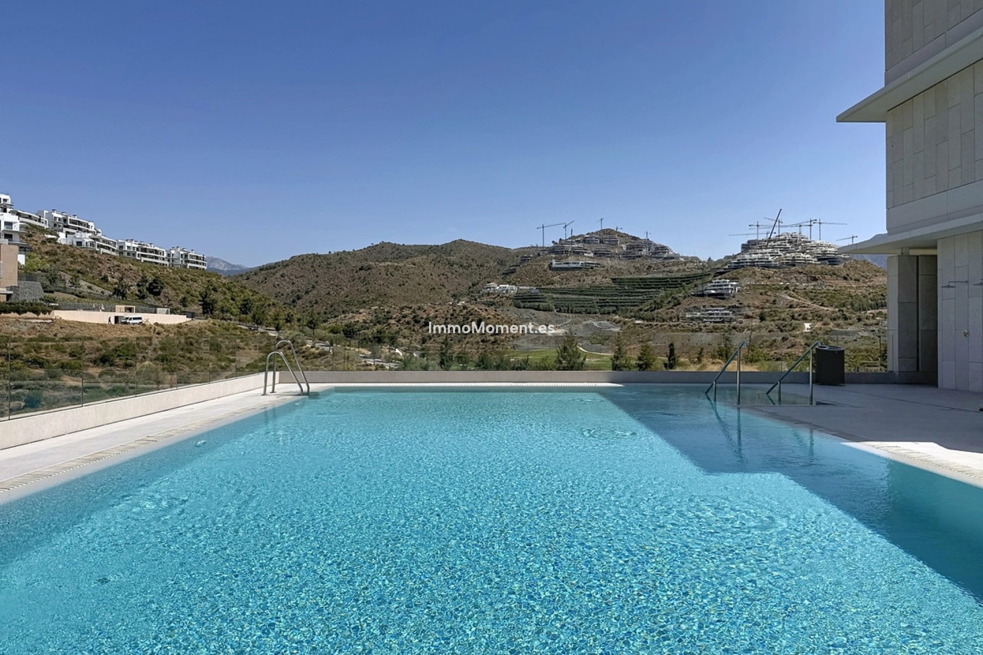 Reventa - Apartamento - Benahavís - Benahavís Centro