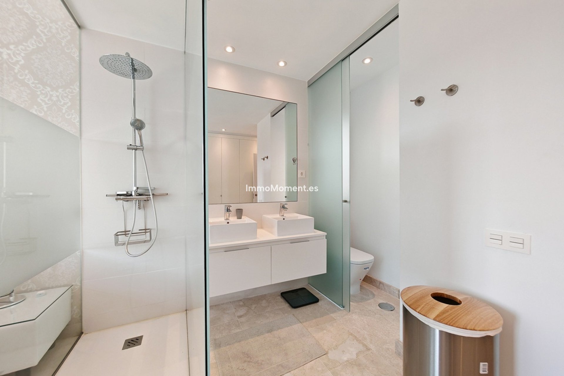 Reventa - Apartamento - Benahavís - Benahavís Centro
