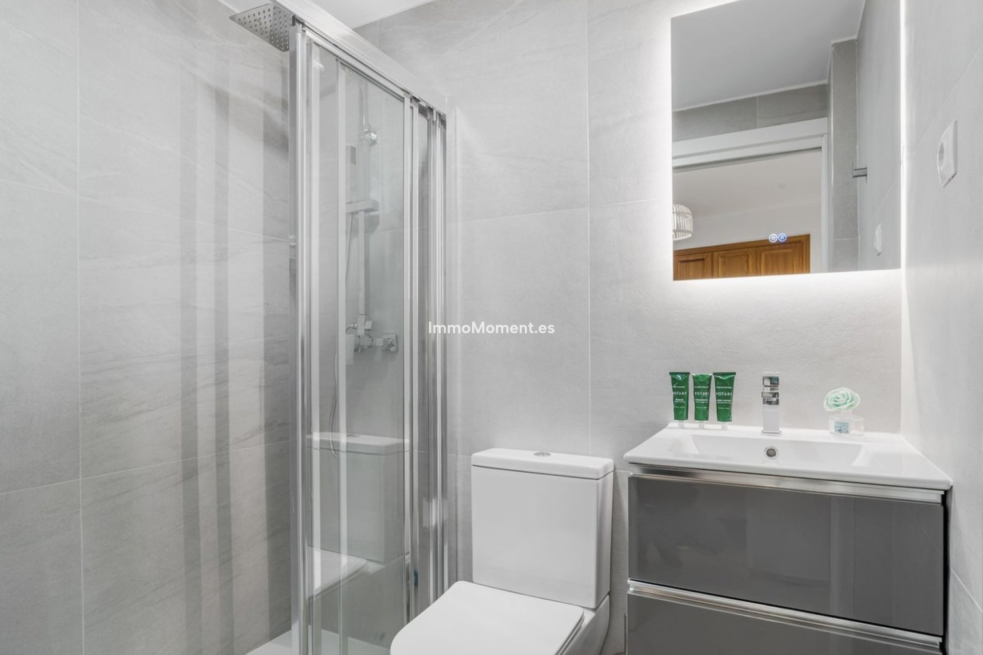 Reventa - Apartamento - Benahavís - Benahavís Centro