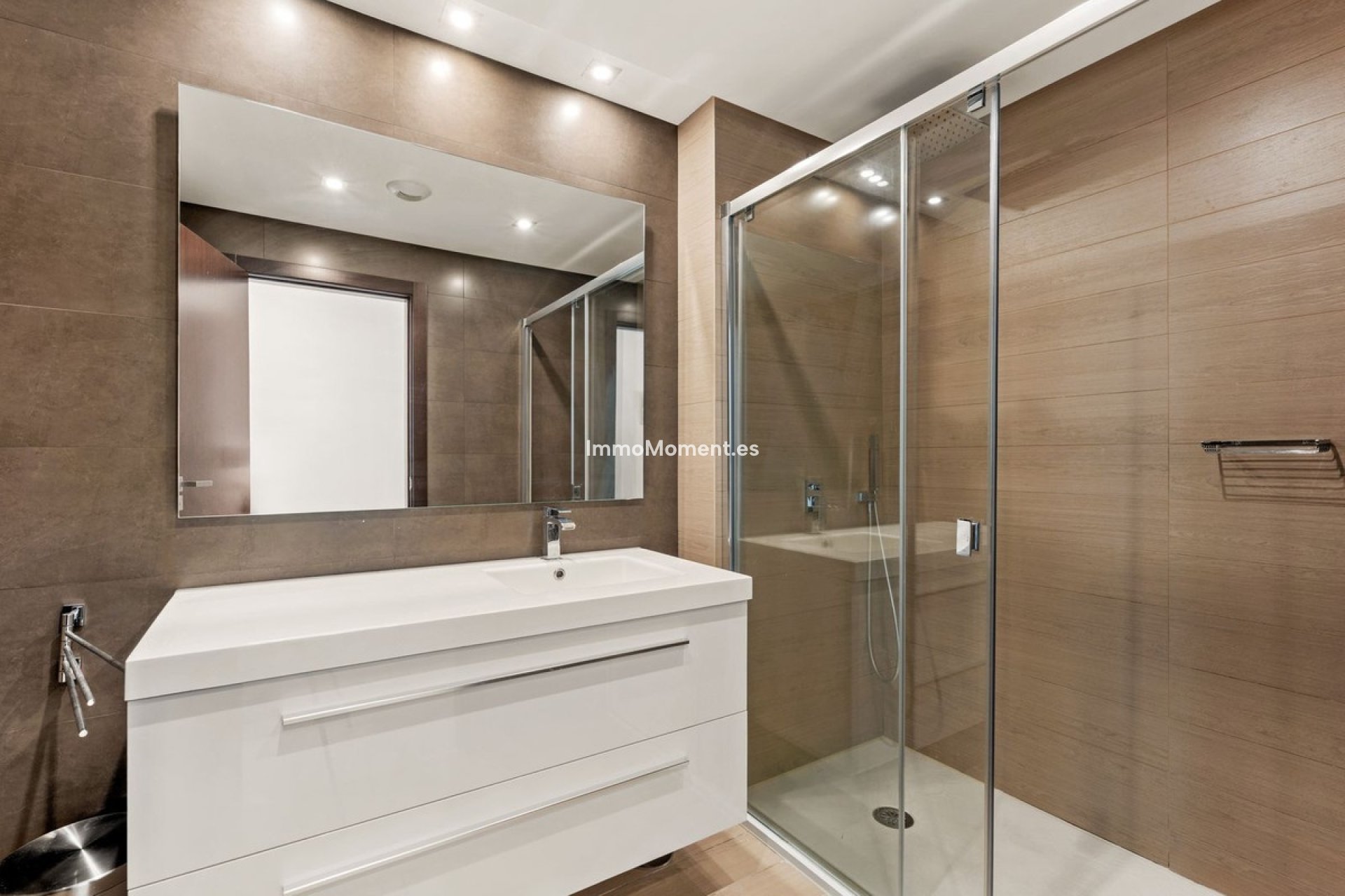 Reventa - Apartamento - Benahavís - Benahavís Centro