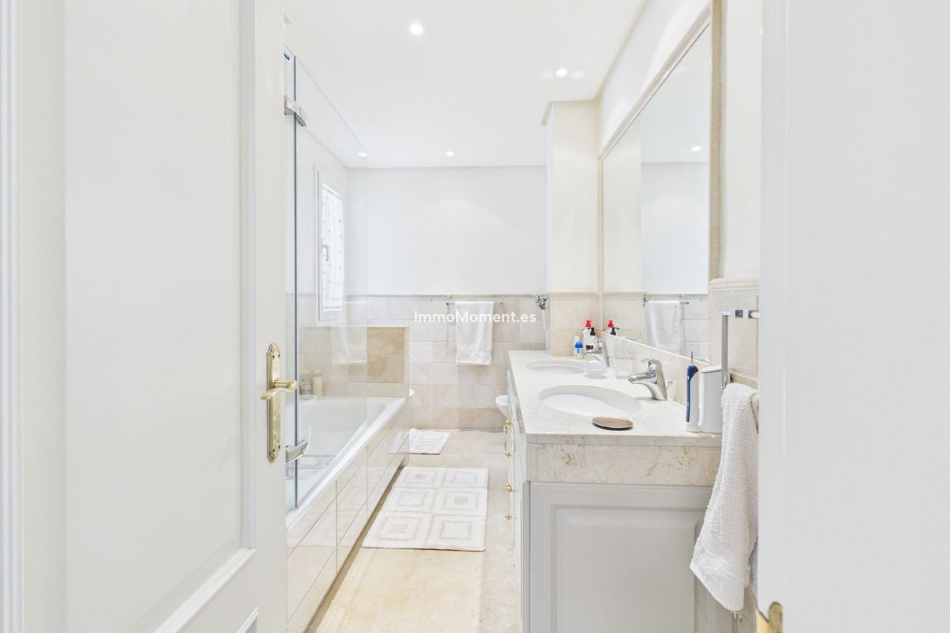 Reventa - Apartamento - Benahavís - Benahavís Centro