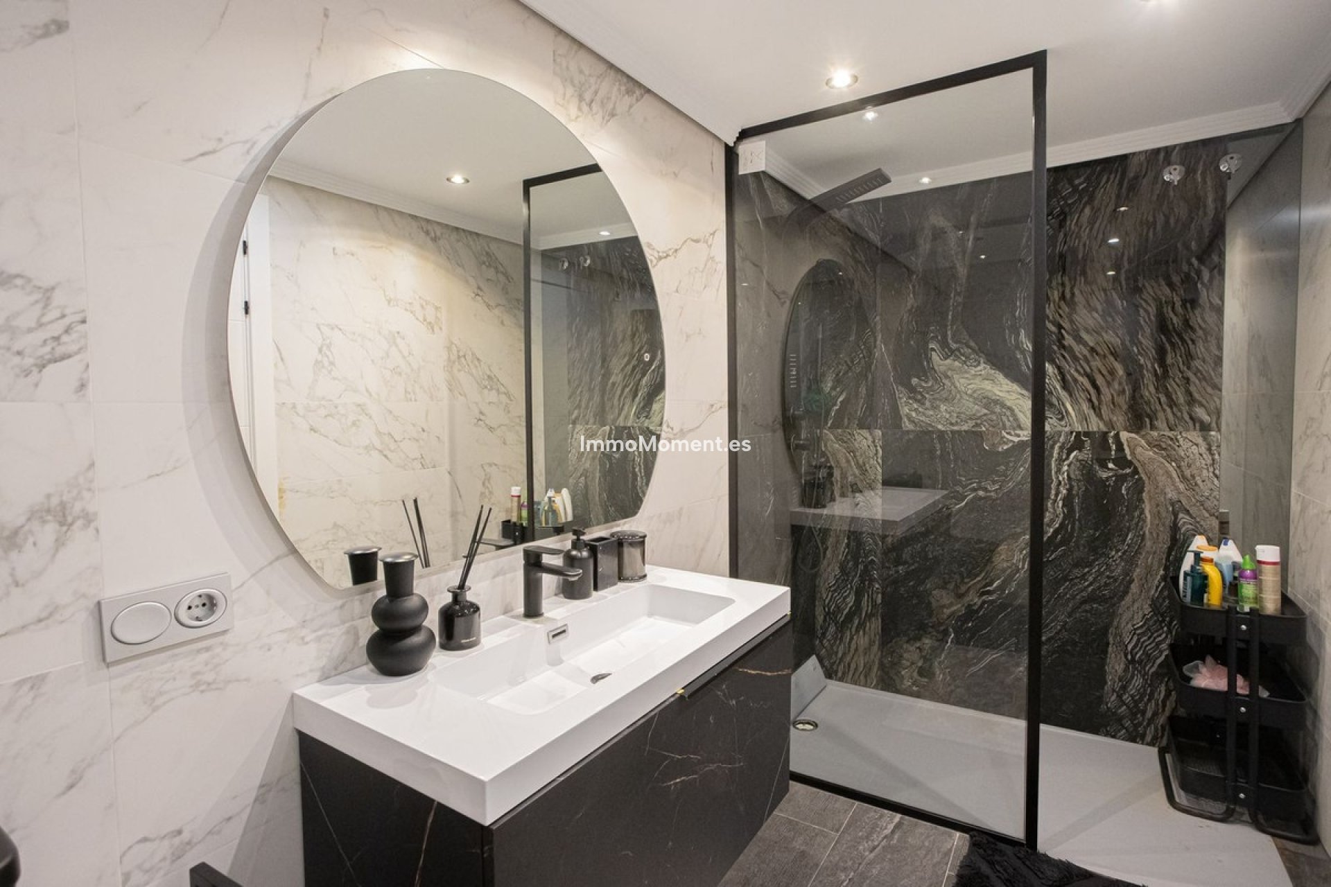 Reventa - Apartamento - Benahavís - Benahavís Centro