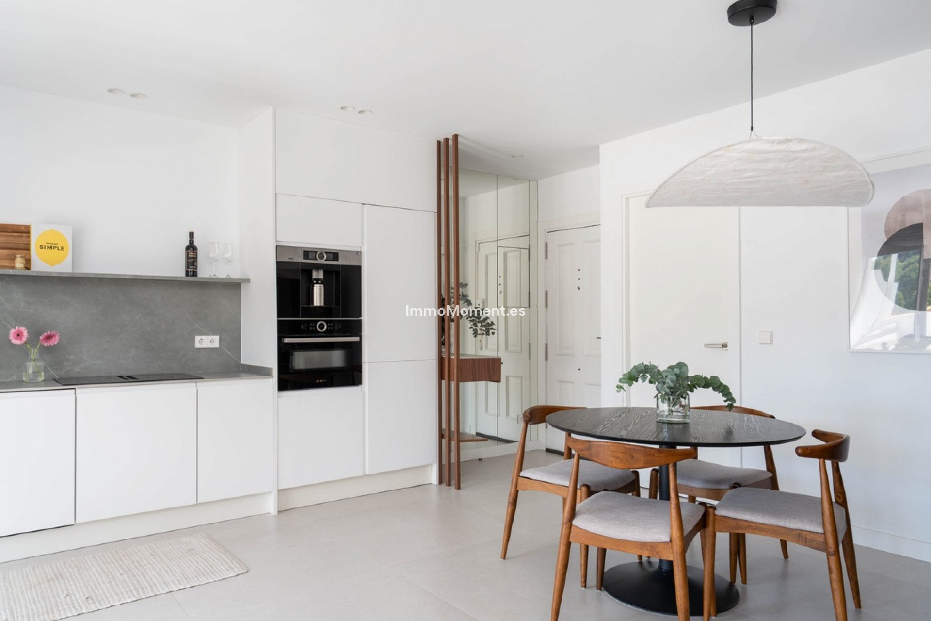 Reventa - Apartamento - Benahavís - Benahavís Centro