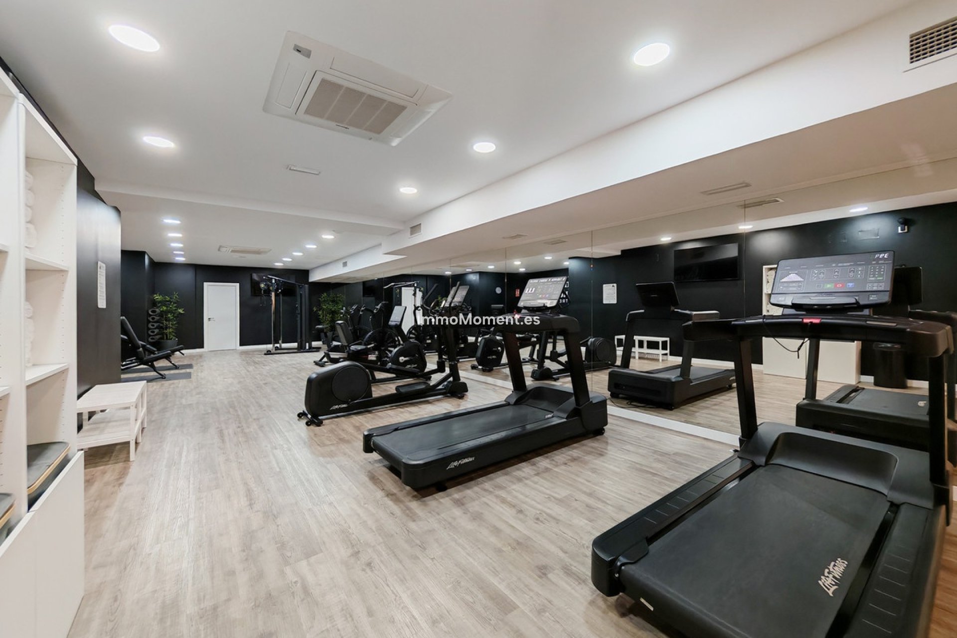 Reventa - Apartamento - Benahavís - Benahavís Centro